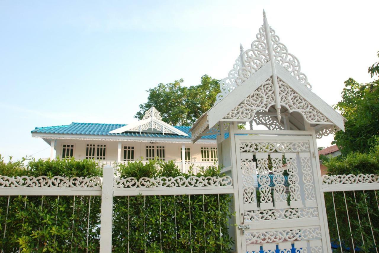 Baan Luang Harn Hotel Phra Nakhon Si Ayutthaya Exterior photo